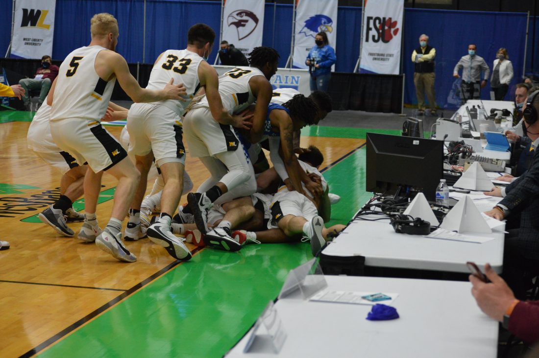 West Liberty Basketball McKinney’s BuzzerBeater Sends Hilltoppers To